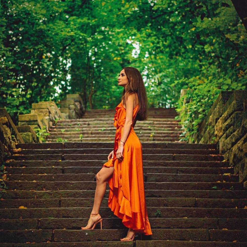 Meet your Posher, Julia